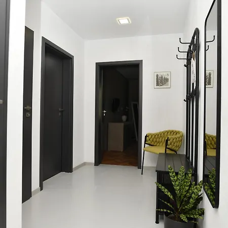 инфинити * Veliko Tarnovo