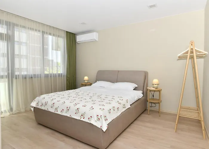 инфинити * Veliko Tarnovo